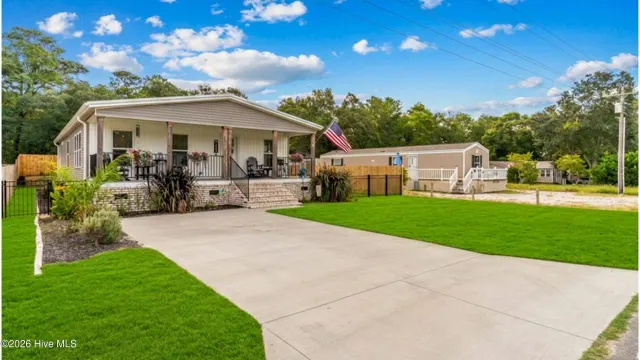 2192 W Tanglewood Drive SW, Supply, NC 28462