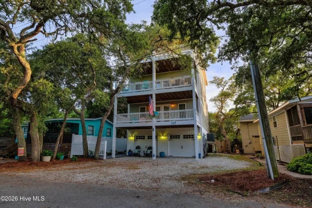 117 Beachwood Drive, Surf City, NC 28445