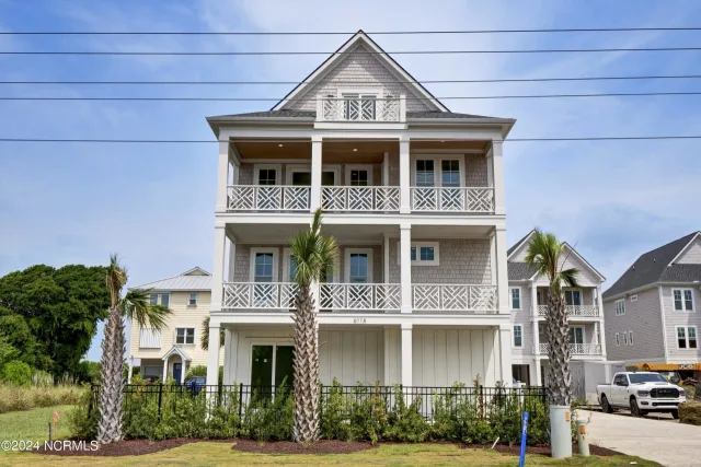 611 S Topsail Drive A, Surf City, NC 28445