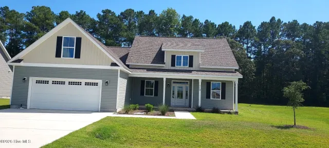 110 Rolling Water Lane, Swansboro, NC 28584