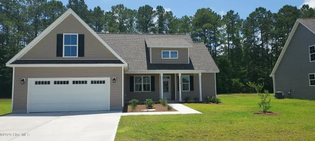 114 Rolling Water Lane, Swansboro, NC 28584