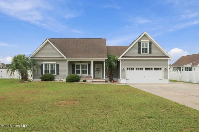 203 Coldwater Drive, Swansboro, NC 28584