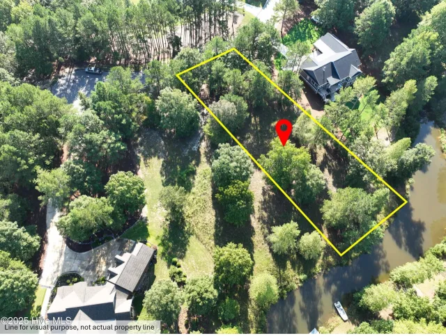 125 156 Troys Point, West End, NC 27376