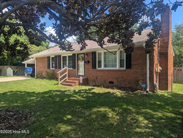 113 S Canal Street, Whiteville, NC 28472
