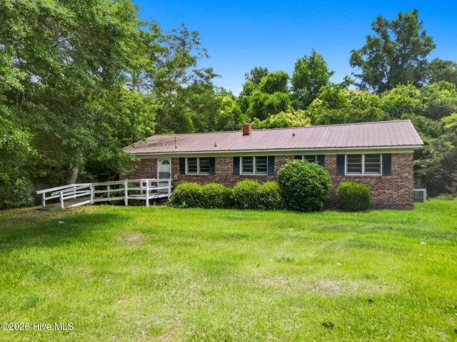 34 Elm Loop Lane, Whiteville, NC 28472