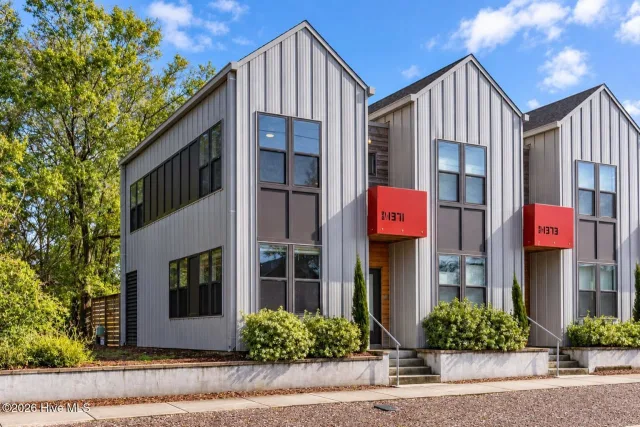 1371 S 3rd Street, Wilmington, NC 28401