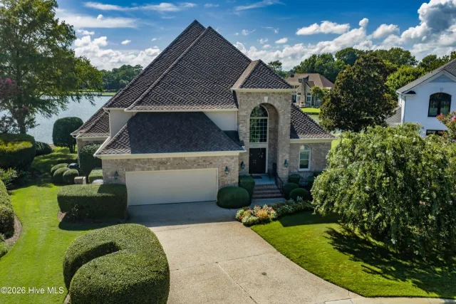 2000 Northstar Place, Wilmington, NC 28405