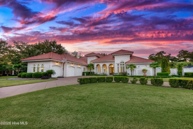 2013 Montrose Lane, Wilmington, NC 28405