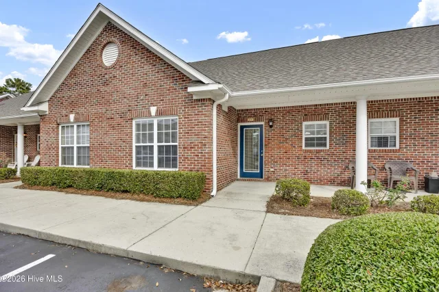 210 Hibiscus Way, Wilmington, NC 28412