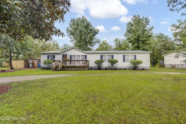 2109 E Lake Shore Drive, Wilmington, NC 28401