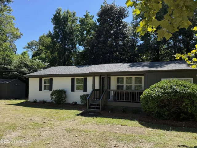 2128 Yaupon Drive, Wilmington, NC 28401