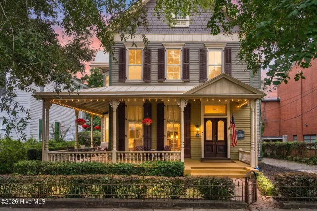 322 S 5th Avenue, Wilmington, NC 28401