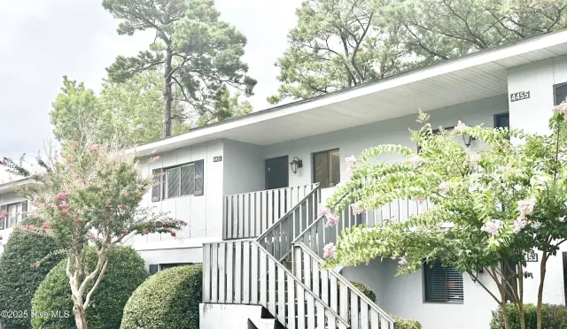 4451 Holly Tree Road, Wilmington, NC 28412