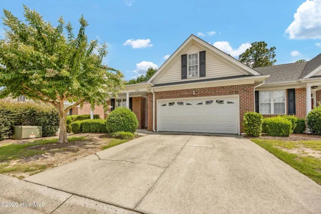 5220 Christian Drive, Wilmington, NC 28403