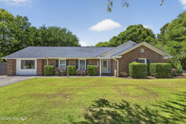 622 Long Leaf Acres Drive, Wilmington, NC 28405