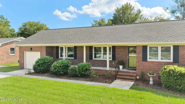 806 Bragg Drive, Wilmington, NC 28409