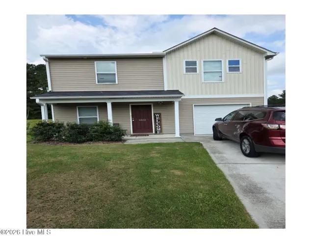 3302 Taylors Pointe Drive, Winterville, NC 28590