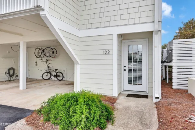 122 Driftwood Court, Wrightsville Beach, NC 28480