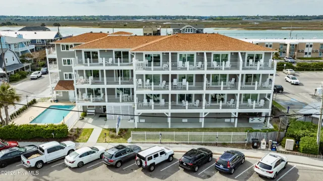 15 Nathan Street Unit 104, Wrightsville Beach, NC 28480