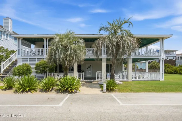 5 Augusta Street, Wrightsville Beach, NC 28480