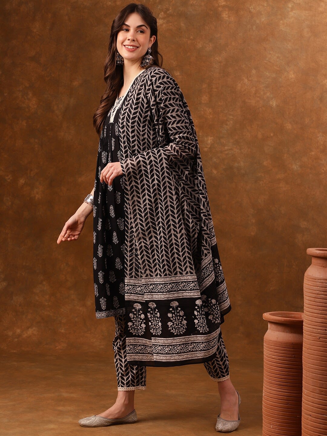 Midnight Elegance Viscose Printed Salwar Set (RDSS-18)