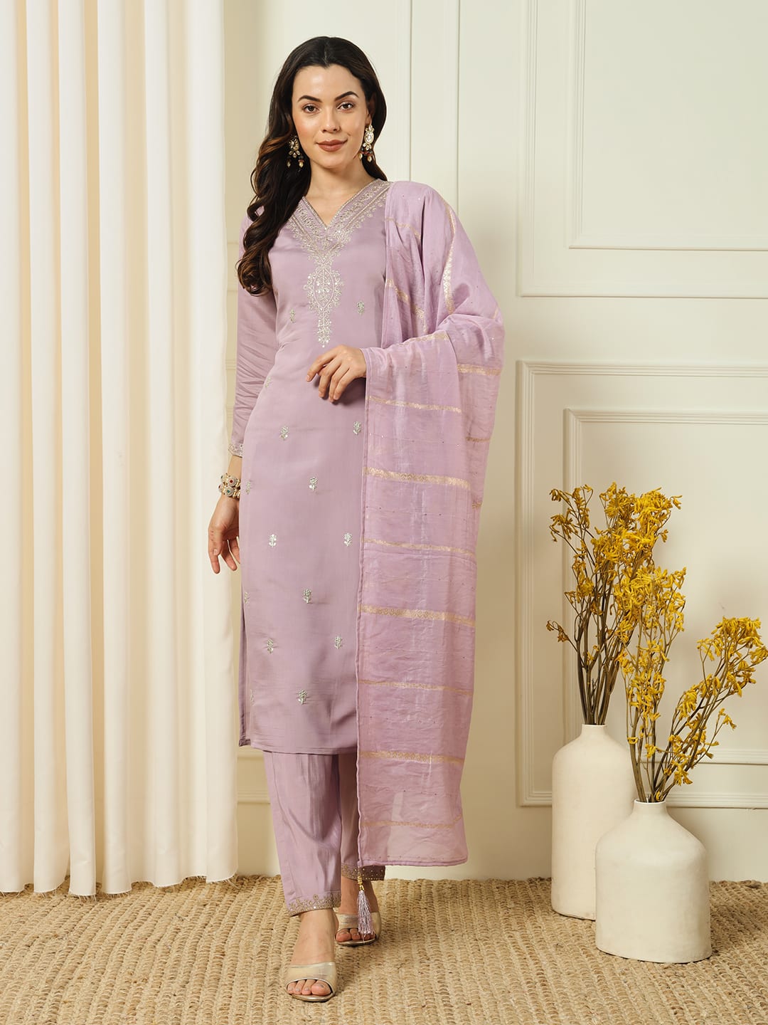 Lavender Luxe Silk Embroidered Salwar Set (RDSS-26)