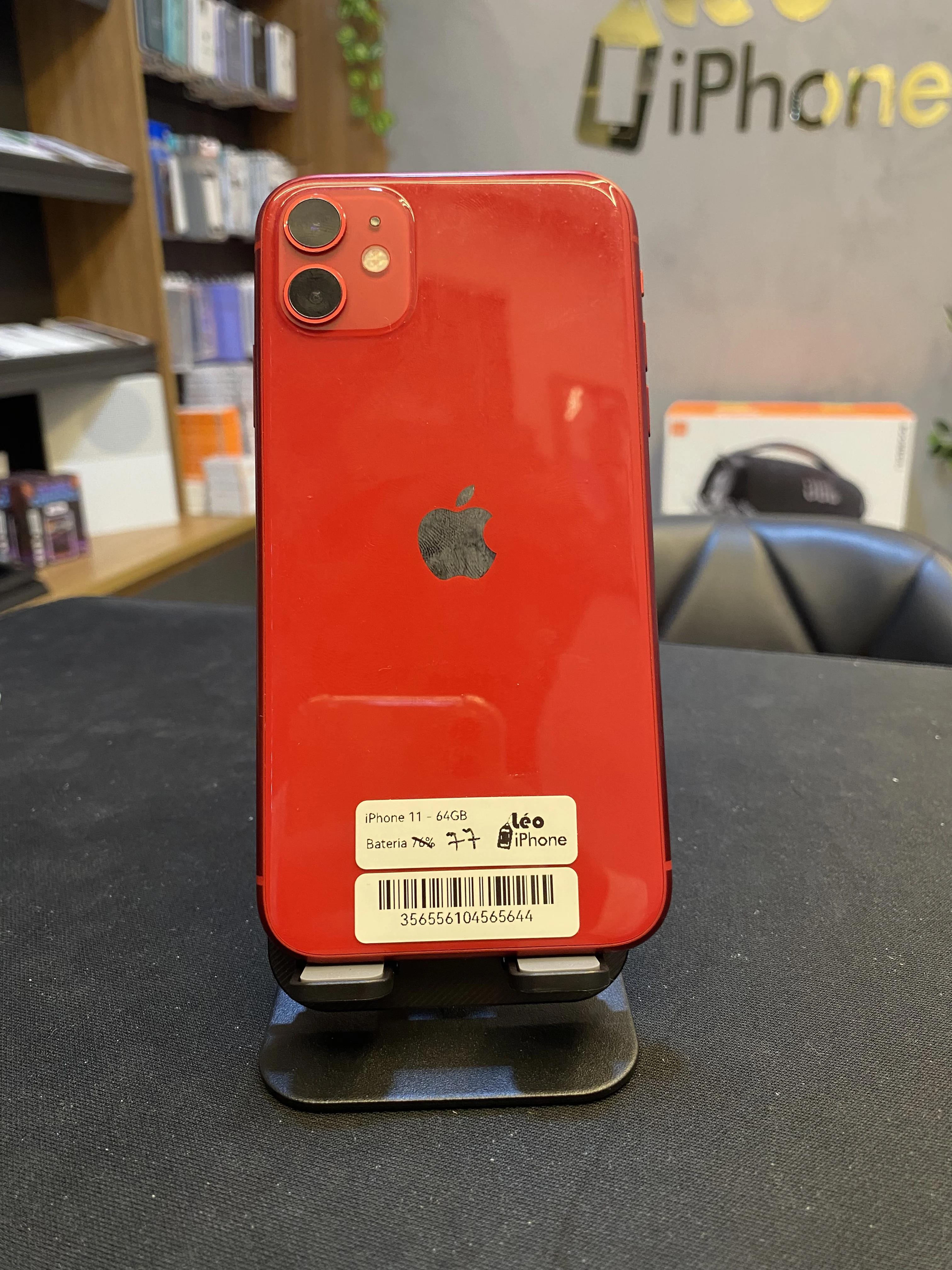 iPhone 11 - 64GB - R$ 1.150,00 - Bateria 77% | Léo iPhone | Léo iPhone