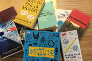 My\u0161lenky nelze ignorovat a knihy nevyd\xE1vat. Jen\u017Ee z\xE1sadn\xED\ \ knihy u n\xE1s \u010Dasto nevych\xE1zej\xED.