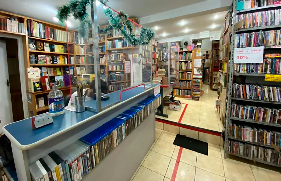 Red Star Sebo Livraria