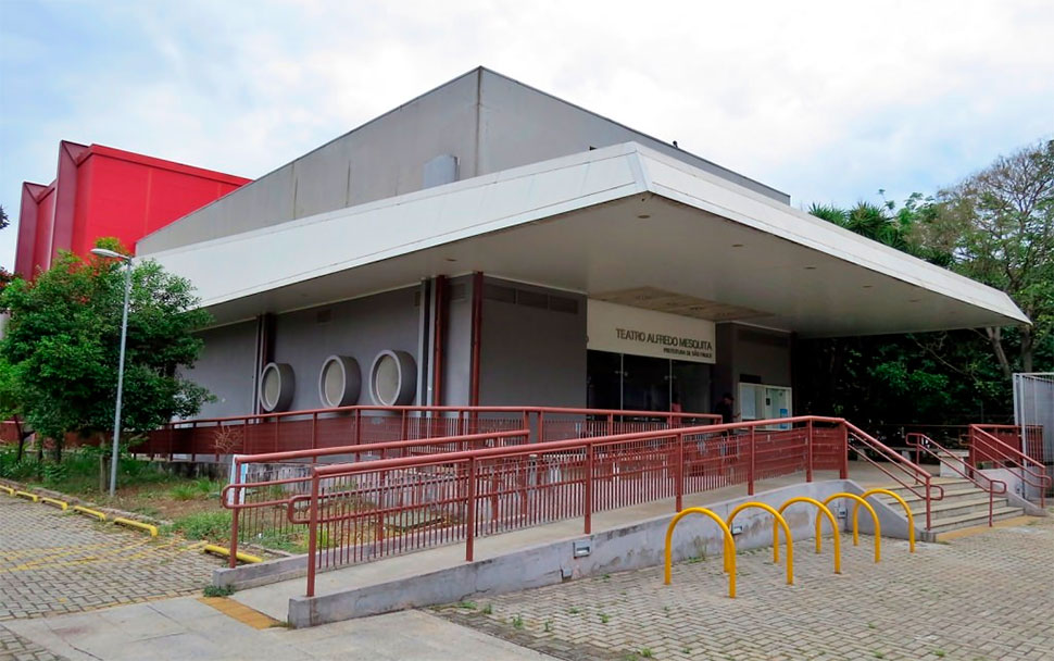Teatro Alfredo Mesquita