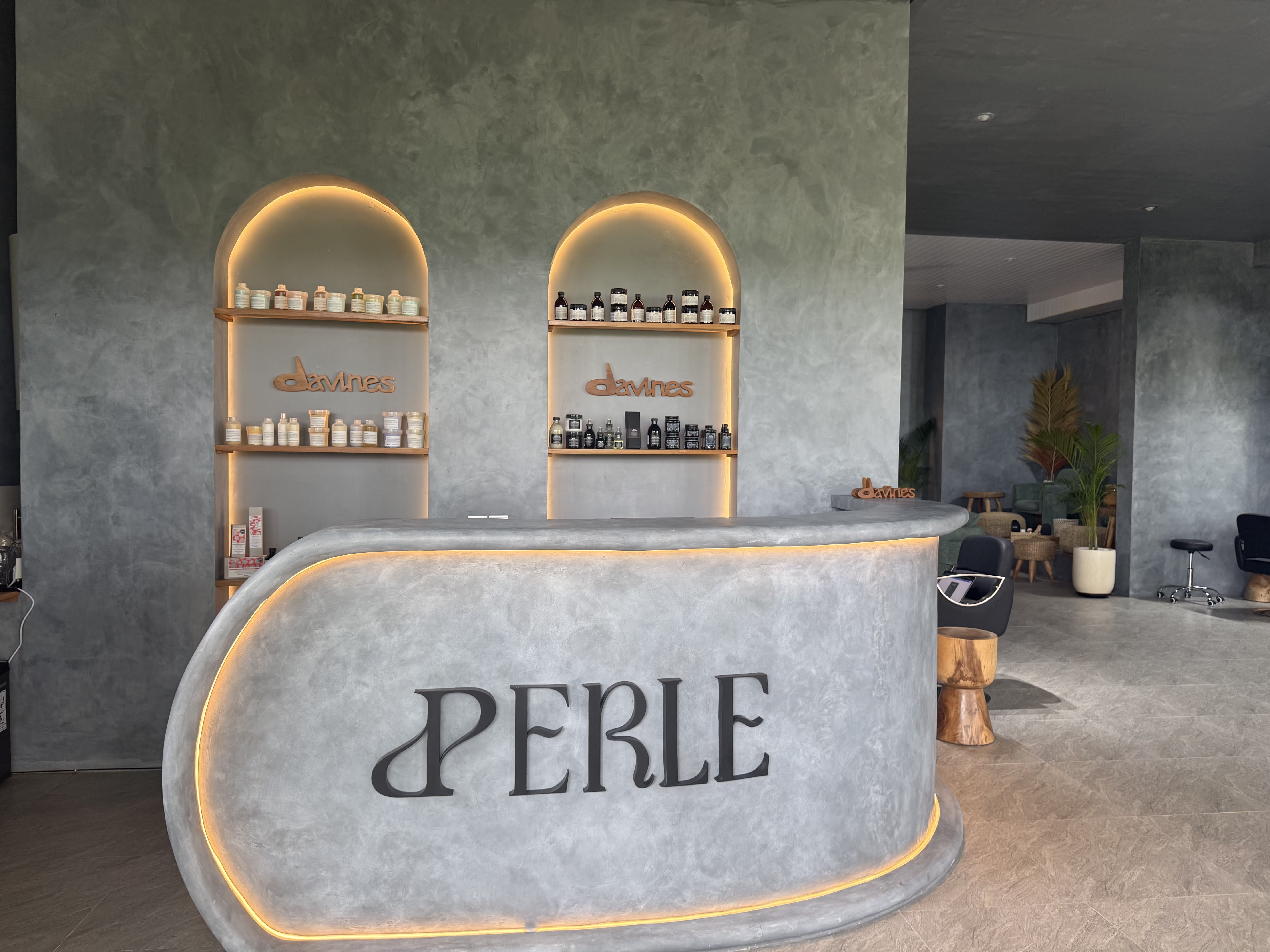 Perle Hair Nail Studio accueil Bali