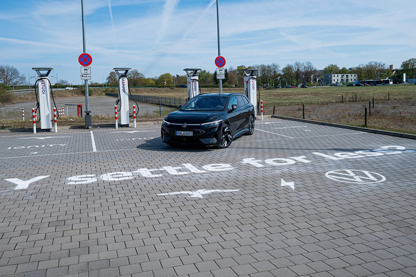 Vw ionity wolfsburg tesla joke Vw ionity wolfsburg tesla joke