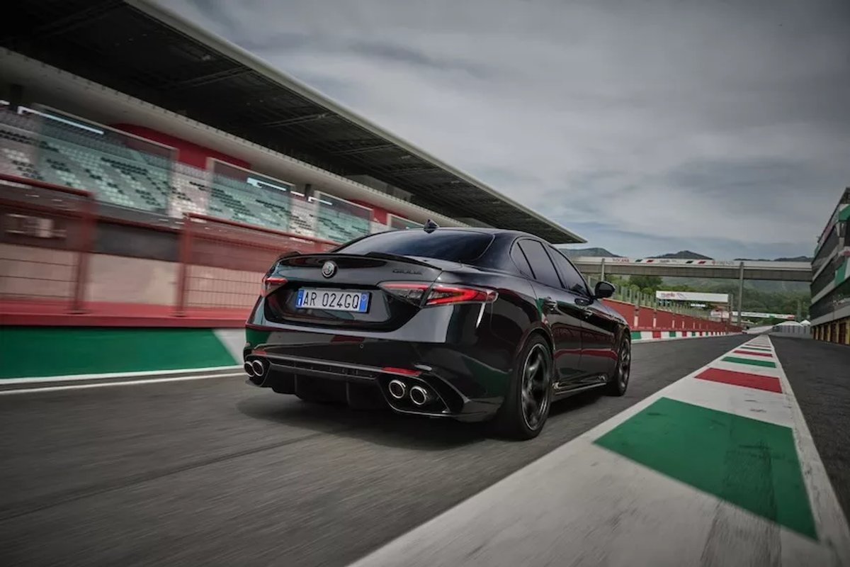 Photo principale de l'article : alfa romeo giulia - Alfa Romeo Giulia et Stelvio Quadrifoglio V6 de retour jusqu'en 2027