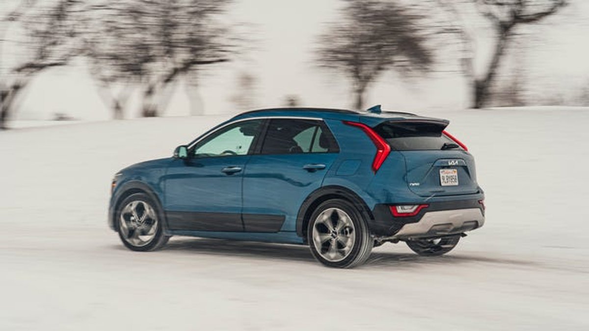 Photo kia niro - Kia Niro : la version hybride rechargeable supprimée en 2026