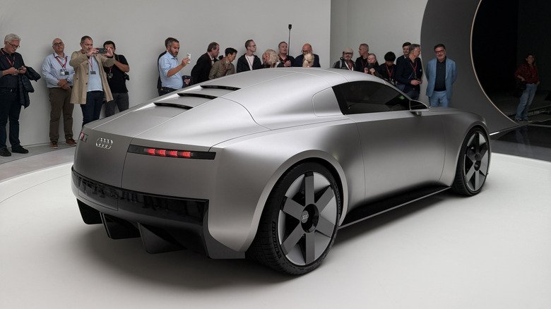 Rear 3/4 view of the Audi Concept C Rear 3/4 view of the Audi Concept C