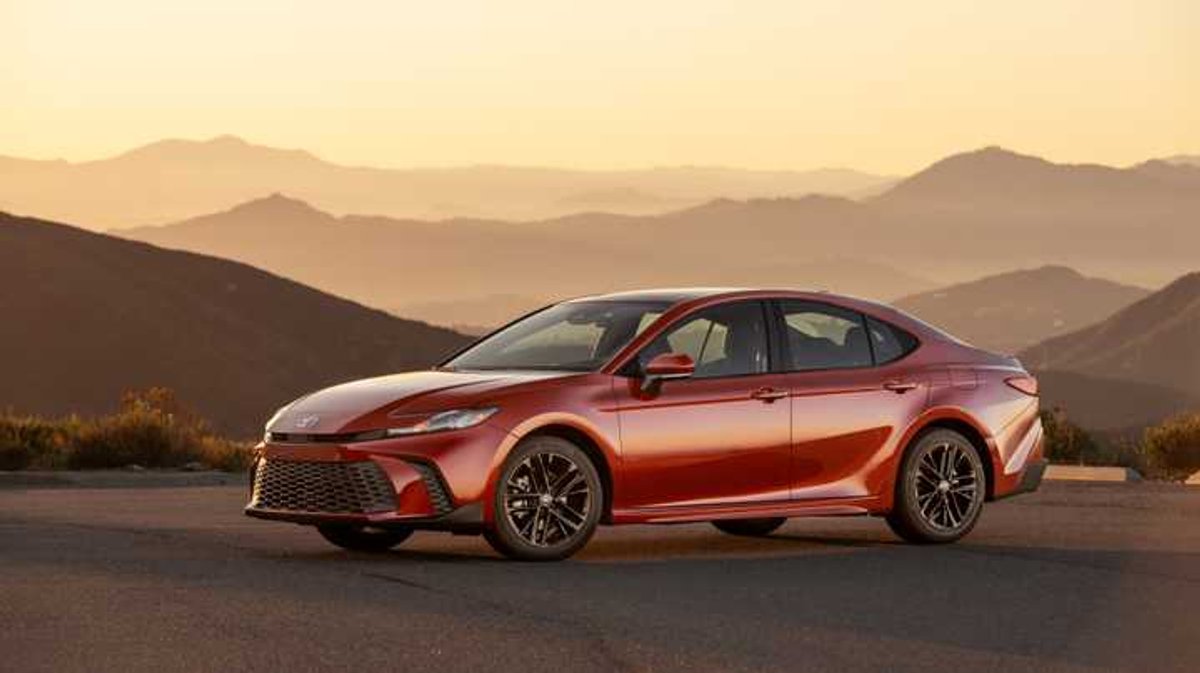 Photo toyota Toyota : électrique, hybride et luxe V12, l'offensive totale