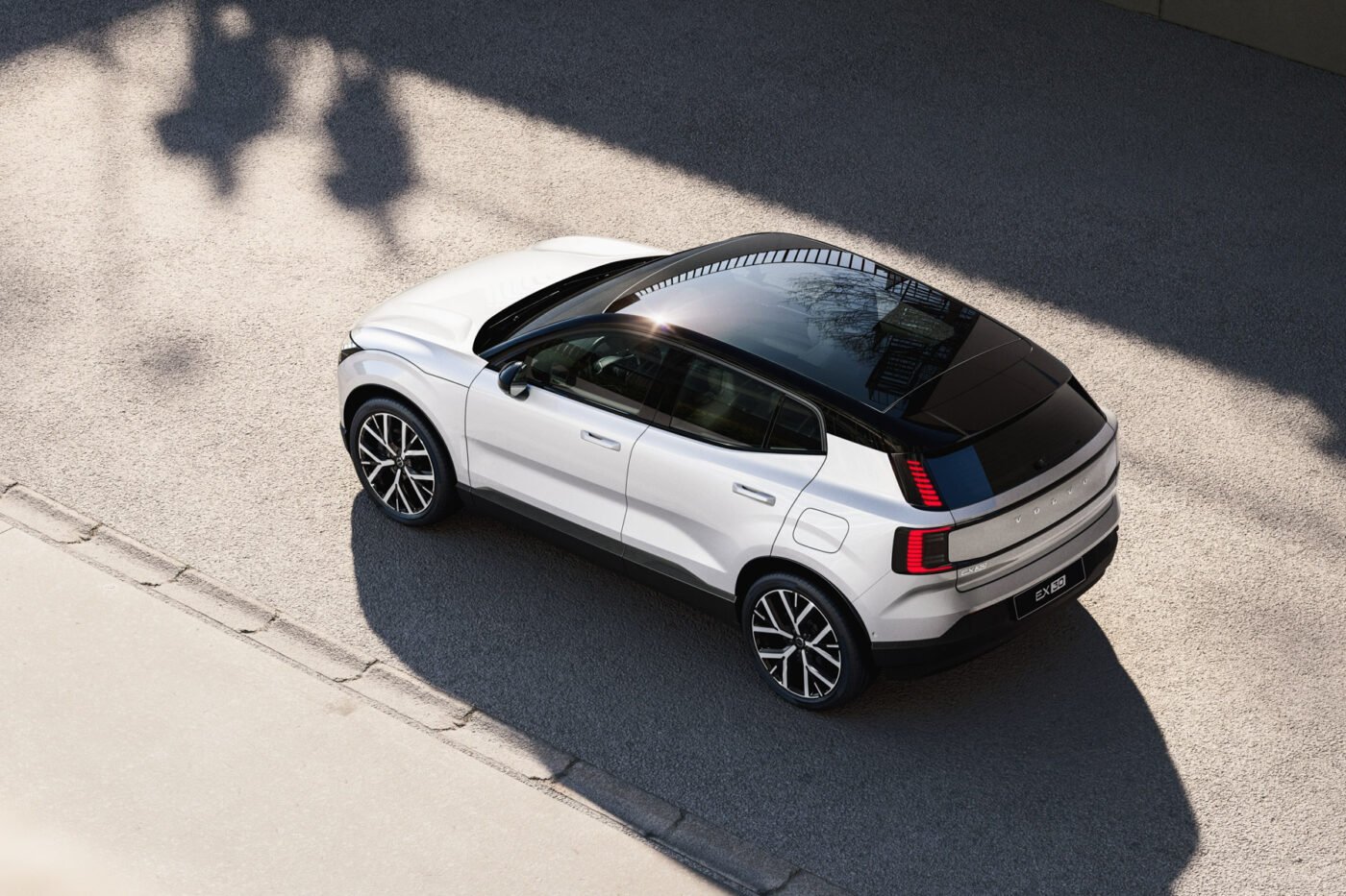 Photo volvo ex30 - Volvo EX30 : rappel pour risque d'incendie et nouvelle version abordable