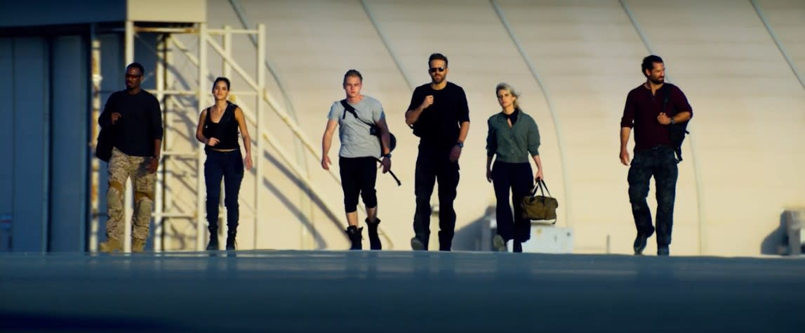 Una scena di &ldquo;6 underground&rdquo;