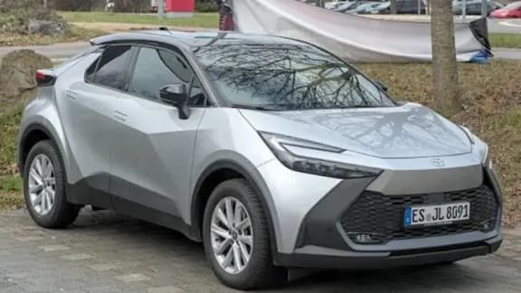 Toyota C-hr 1.2 Turbo 4x4 Flame Multidrive S