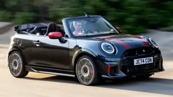 Mini Mini Cooper Cabrio 1.5 136 Iconic