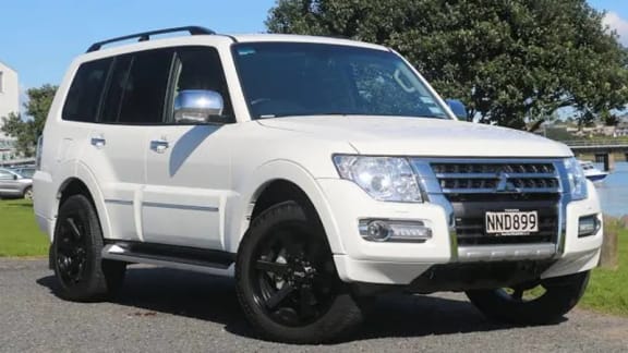Mitsubishi Pajero 3.8 V6
