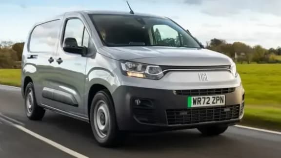 Fiat E-doblo Panorama Premio Plus 100KW