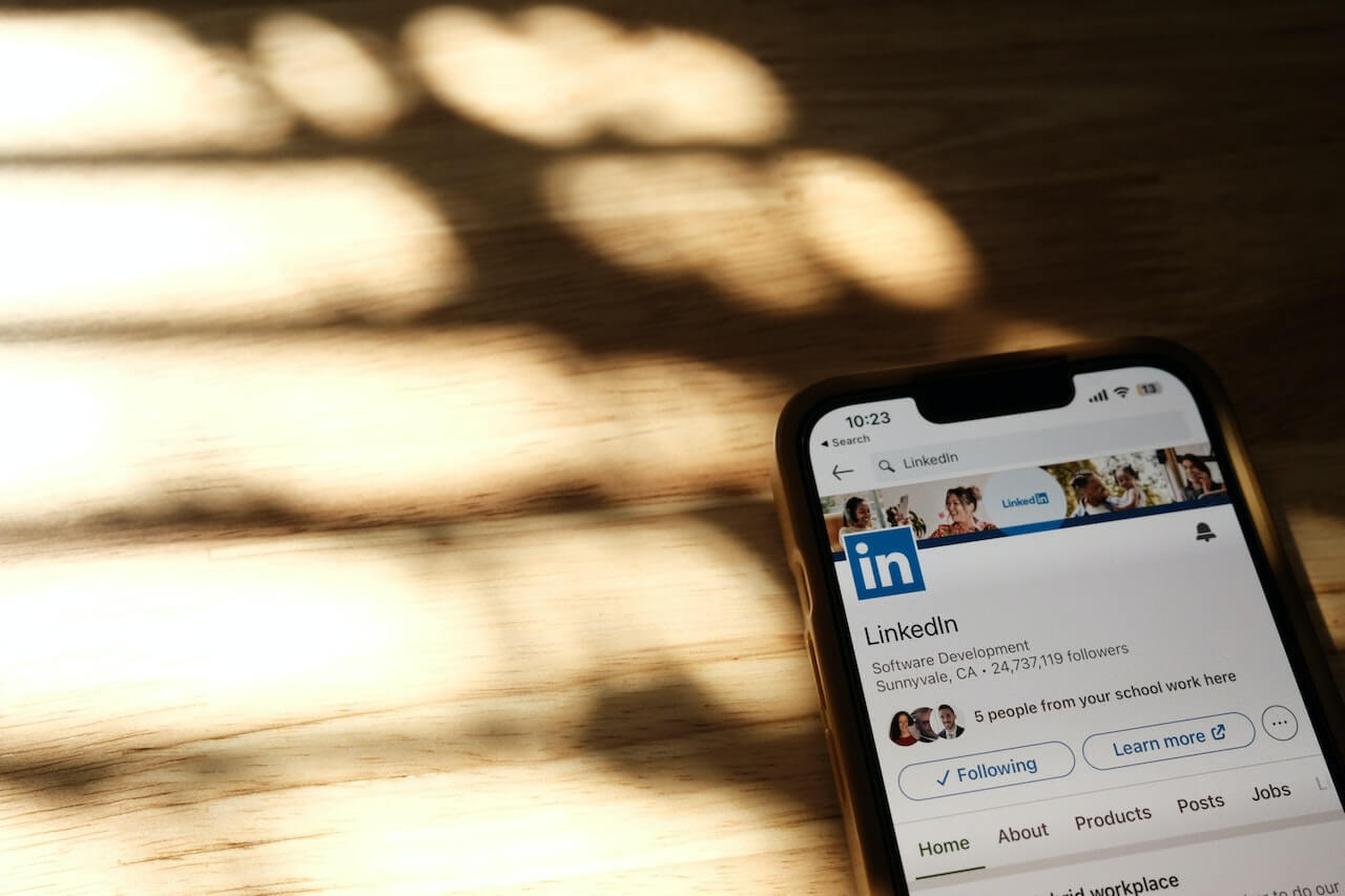 LinkedIn - Budujte svoje profesionálne pôsobenie online