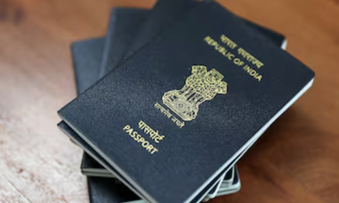 ഇന്ത്യൻ പ്രവാസികൾക്കായി പുതിയ കോൺസുലർ സേവന ടെൻഡർ  യു.എ.ഇ.യിൽ 15 ഇന്ത്യൻ കോൺസുലർ അപേക്ഷാ കേന്ദ്രങ്ങൾ നടത്താൻ പുതിയ സേവനദാതാവിനെ തിരഞ്ഞെടുക്കും