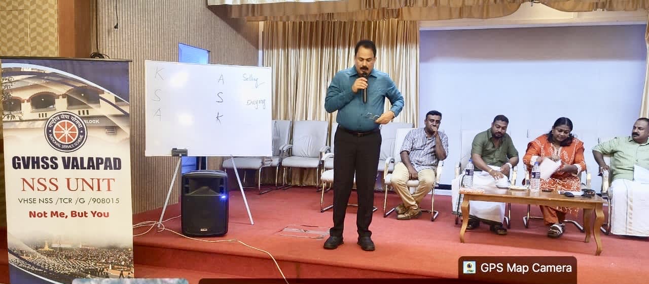 വിദ്യാർഥികളിൽ സാമൂഹിക പ്രതിബദ്ധതയും നേതൃത്വശേഷിയും വളർത്താൻ എൻ.എസ്.എസ് പരിശീലനം; വലപ്പാട് ജി.വി.എച്ച്.എസ്.എസ് ശ്രദ്ധേയമായി