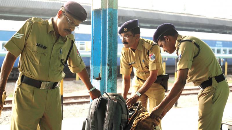 ലഹരി വസ്തുക്കളുടെ കടത്ത് തടയാൻ പരിശോധന ശക്തമാക്കി ആർപിഎഫ്