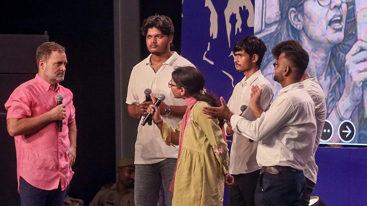 ഇന്ത്യയുടെ വിദ്യാഭ്യാസ സംവിധാനത്തിനെതിരെ രാഹുൽ ഗാന്ധിയുടെ വിമർശനം; ലക്ഷക്കണക്കിന് യുവാക്കൾ അവസരങ്ങളിൽനിന്ന് പുറത്താകുന്നുവെന്ന് ആരോപണം