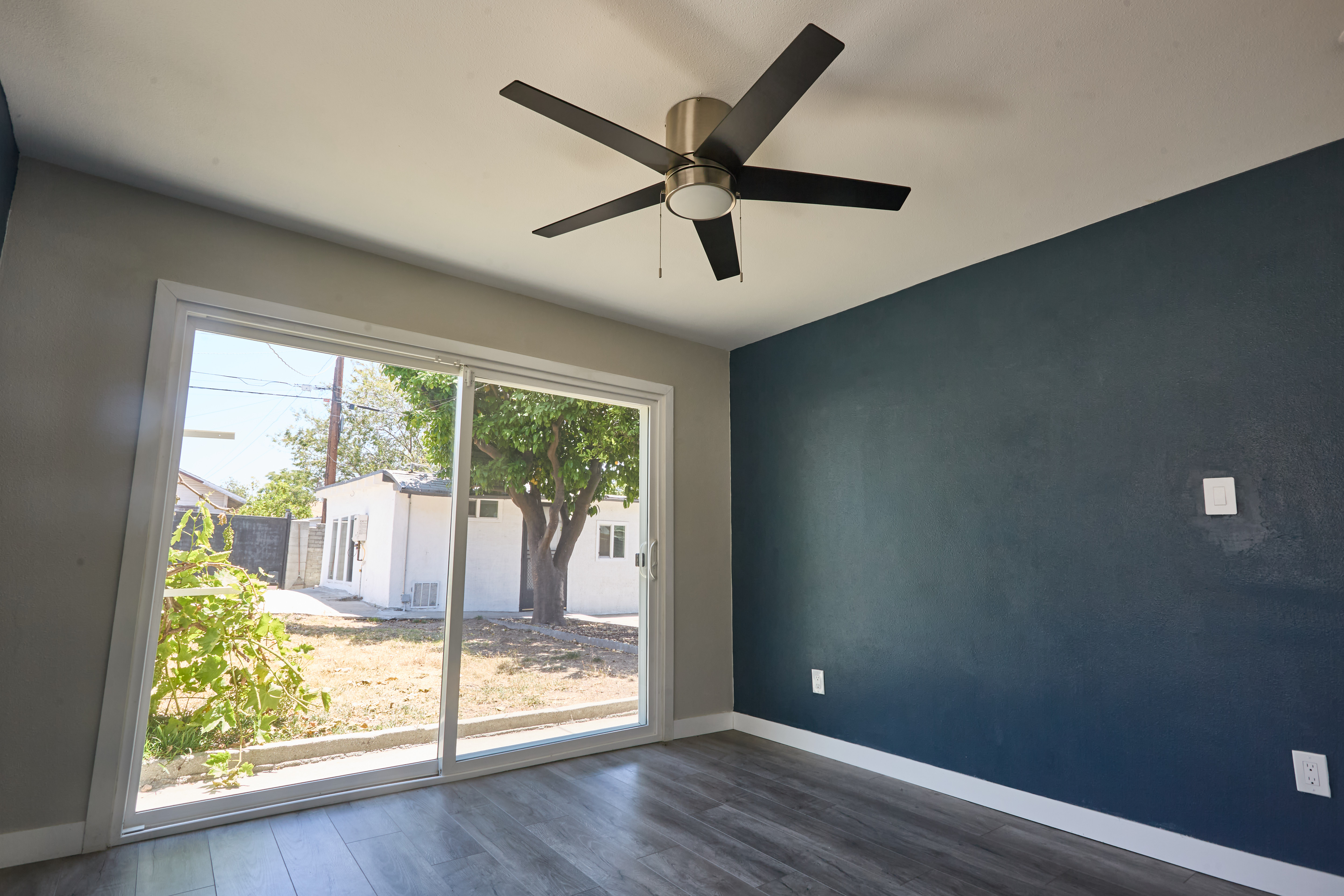 Single Family House 8