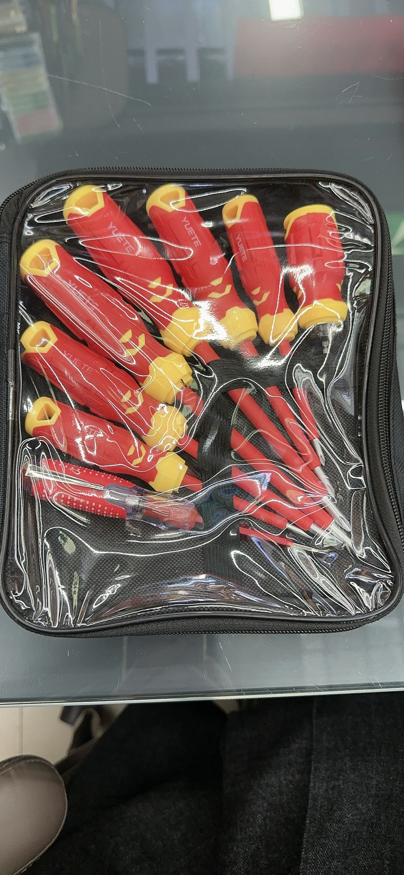 8-Piece Insulated Electrician Screwdriver Set with Storage Bag (电工8pcs