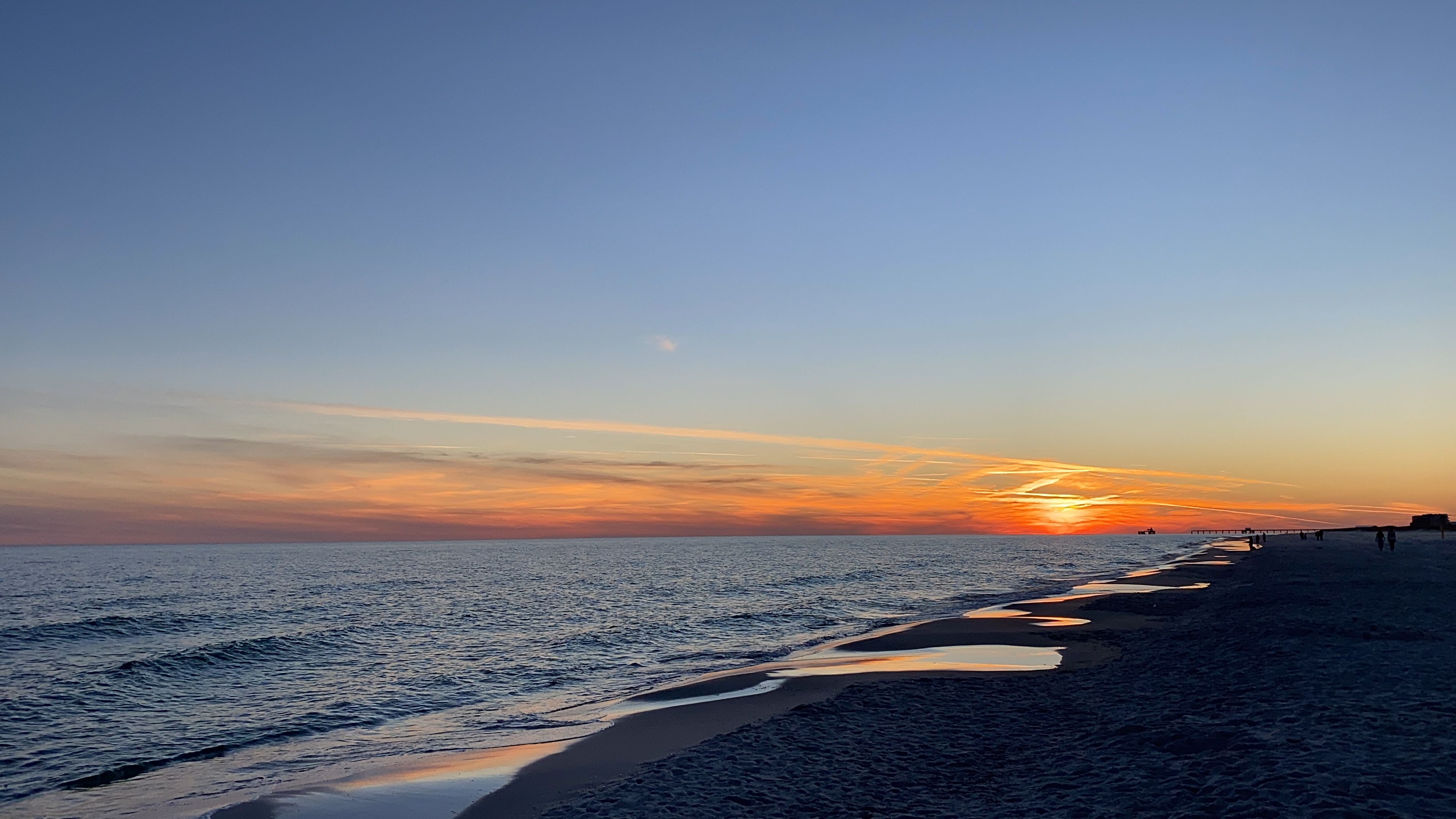 Condo buildings along the Gulf Shores Alabama coastline